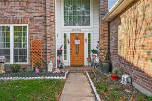 3611 Stacy Park Cir, Katy, TX 77449 - Photo 2