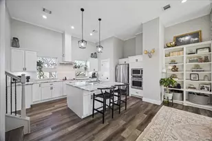 2108 Oatfield Dr, Houston, TX 77018 - Photo 6