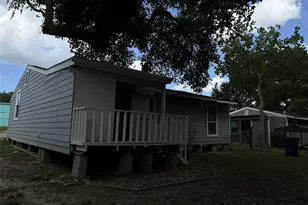 1420 Papendorf Ln, West Columbia, TX 77486 - Photo 2