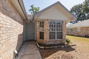29114 Loddington St, Spring, TX 77386 - Photo 4