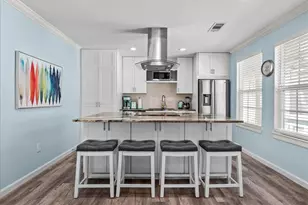 1513 47th St, Galveston, TX 77551 - Photo 4