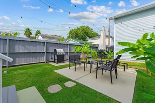 1513 47th St, Galveston, TX 77551 - Photo 34