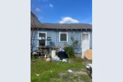 110 E 44th Street, Houston, TX 77018 - Photo 6