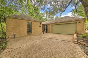3231 Village Falls Ct, Kingwood, TX 77339 - Photo 2