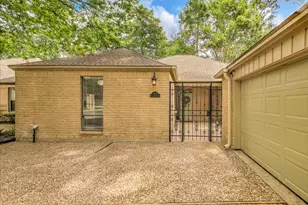 3231 Village Falls Ct, Kingwood, TX 77339 - Photo 4