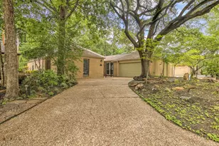 3231 Village Falls Ct, Kingwood, TX 77339 - Photo 1