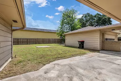 8227 Schaffer Lane, Houston, TX 77070 - Photo 32