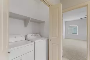 2418 Ralph St, Houston, TX 77006 - Photo 18