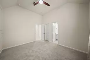 2025 Cambridge Heights Pl, Houston, TX 77045 - Photo 18