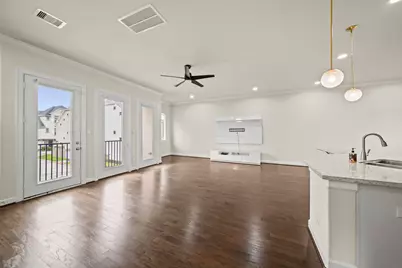 2025 Cambridge Heights Place, Houston, TX 77045 - Photo 8