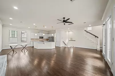 2025 Cambridge Heights Place, Houston, TX 77045 - Photo 10