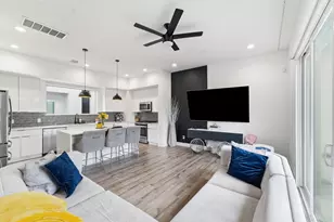 2404 Hadley, Houston, TX 77003 - Photo 12