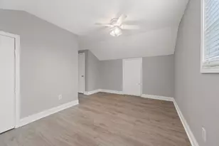 3823 Florinda St, Houston, TX 77021 - Photo 32