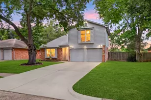 15818 Manfield Dr, Houston, TX 77082 - Photo 2