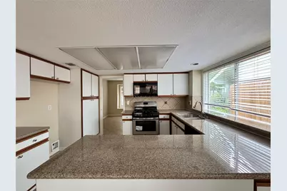 2439 Woodstream Boulevard, Sugar Land, TX 77479 - Photo 14