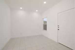 8302 Tidwell Rd, Houston, TX 77028 - Photo 10