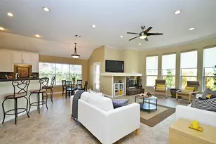 1103 Parkhaven Ln, Houston, TX 77077 - Photo 2