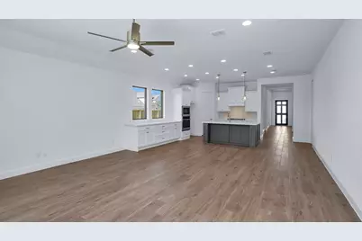 12347 Sweet Gum Drive, Mont Belvieu, TX 77523 - Photo 2