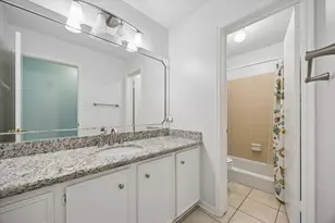 12107 Burgoyne Dr, Houston, TX 77077 - Photo 18