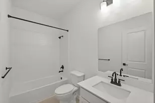 7815 Jade Crest Dr, Angleton, TX 77515 - Photo 30