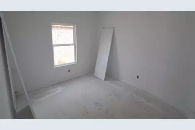 7815 Jade Crest Drive, Angleton, TX 77515 - Photo 8