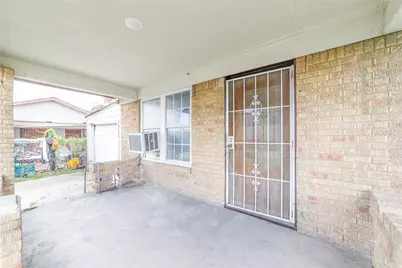 2305 Wilshire Street, Houston, TX 77023 - Photo 4