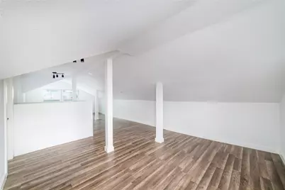 2305 Wilshire Street, Houston, TX 77023 - Photo 24