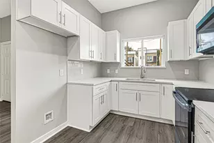 301 Bolden St, Houston, TX 77029 - Photo 8
