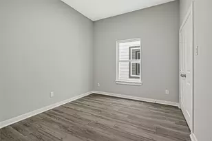 301 Bolden St, Houston, TX 77029 - Photo 14