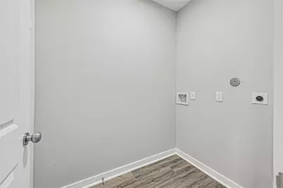 301 Bolden Street, Houston, TX 77029 - Photo 10
