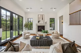 4521 Blossom St, Houston, TX 77007 - Photo 2