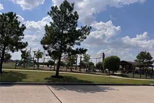 19911 Whistle Creek Ln, Cypress, TX 77433 - Photo 12