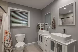 105 N Texas St, Madisonville, TX 77864 - Photo 28