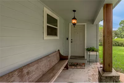 105 N Texas Street, Madisonville, TX 77864 - Photo 6
