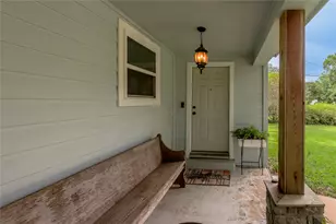 105 N Texas St, Madisonville, TX 77864 - Photo 6