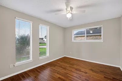 9902 Sageaspen Lane, Houston, TX 77089 - Photo 18