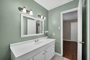 9902 Sageaspen Ln, Houston, TX 77089 - Photo 20