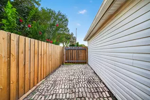 9902 Sageaspen Ln, Houston, TX 77089 - Photo 38