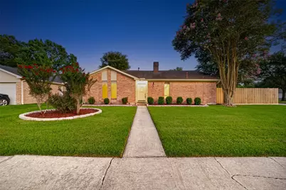 9902 Sageaspen Lane, Houston, TX 77089 - Photo 2