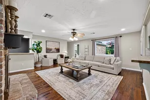 9902 Sageaspen Ln, Houston, TX 77089 - Photo 10
