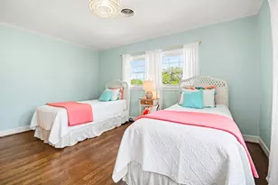 4928 Crockett Blvd, Galveston, TX 77551 - Photo 36