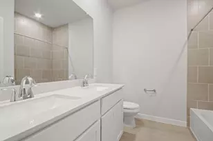 23402 Zinfandel Dr, Alvin, TX 77511 - Photo 14