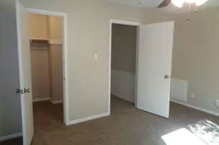 802 Baltic Ln, Houston, TX 77090 - Photo 8