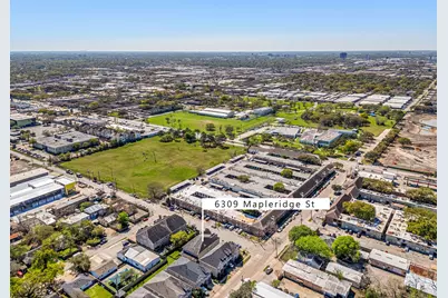 6309 Mapleridge Street, Houston, TX 77081 - Photo 26