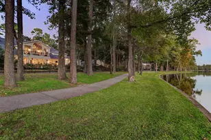 14 Shorelake Dr, Kingwood, TX 77339 - Photo 42