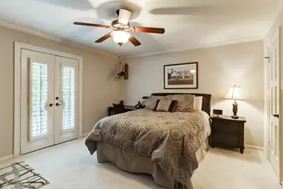 14 Shorelake Drive, Kingwood, TX 77339 - Photo 32