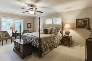 14 Shorelake Dr, Kingwood, TX 77339 - Photo 34