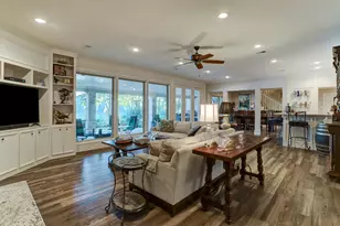 14 Shorelake Dr, Kingwood, TX 77339 - Photo 4