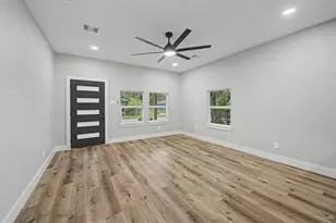 2338 Lidstone St, Houston, TX 77023 - Photo 10