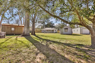4019 Hillcrest Street, Liberty, TX 77575 - Photo 24